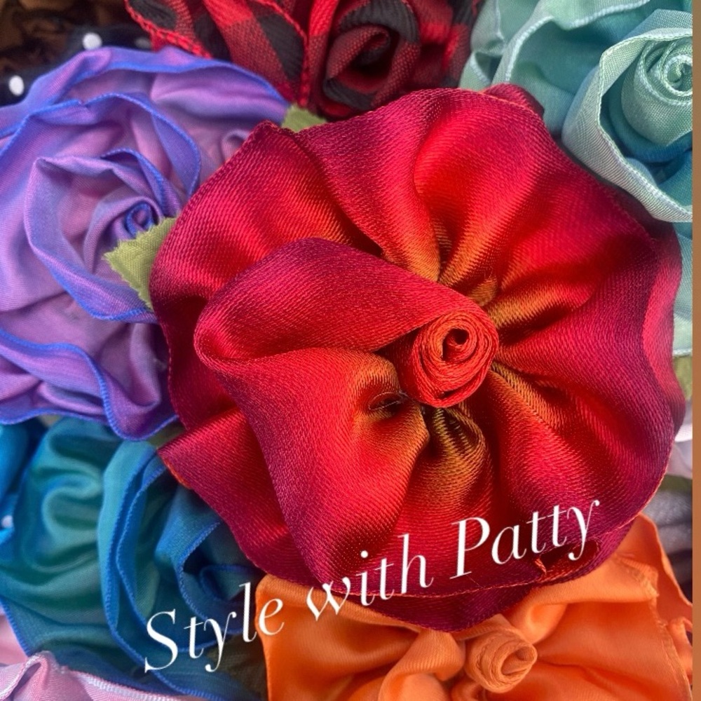 Handcrafted Rose Pin. Hat Brooch. Jacket Accessory.Hair Pin Women’s Accessory - Picture 7 of 7